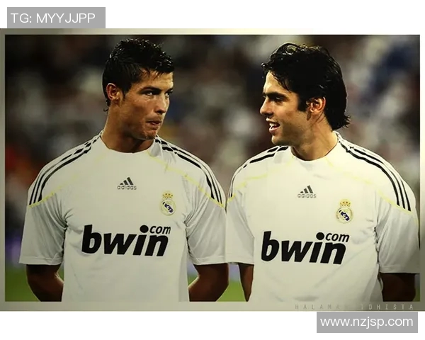 天下足球二十大球星盘点:足坛风云人物与历史传奇的荣耀对决 天下足球二十大球星盘点:足坛风云人物与历史传奇的荣耀对决